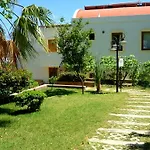 Ozukara 2 Aparthotel