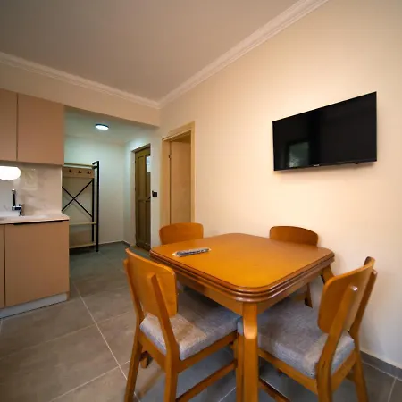 Hotel de apartamente Ozukara 2