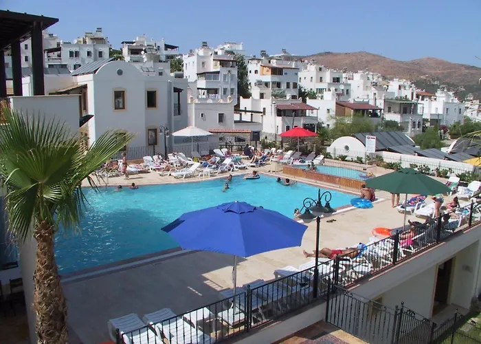 Ξενοδοχείο με διαμερίσματα Ozukara 2 3*